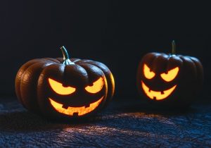 halloween-pumpkin-carving